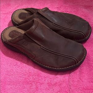 Men’s 14 Brown Skechers Slip On’s/Mules